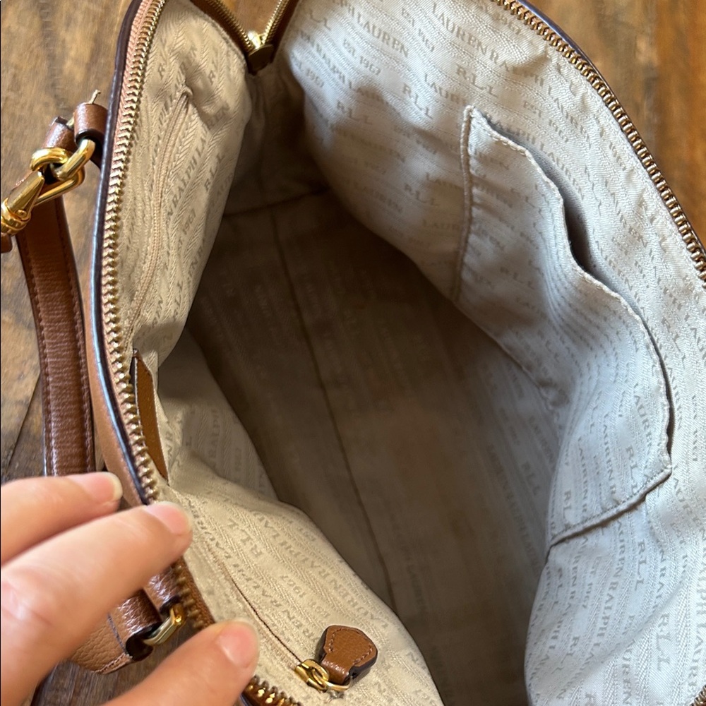 Ralph Lauren Tan Leather Shoulder Bag - Picture 6 of 14